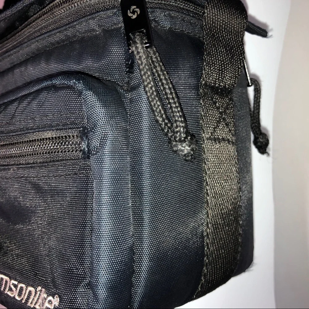 Samsonite Black Camera Case Vintage Padded‎